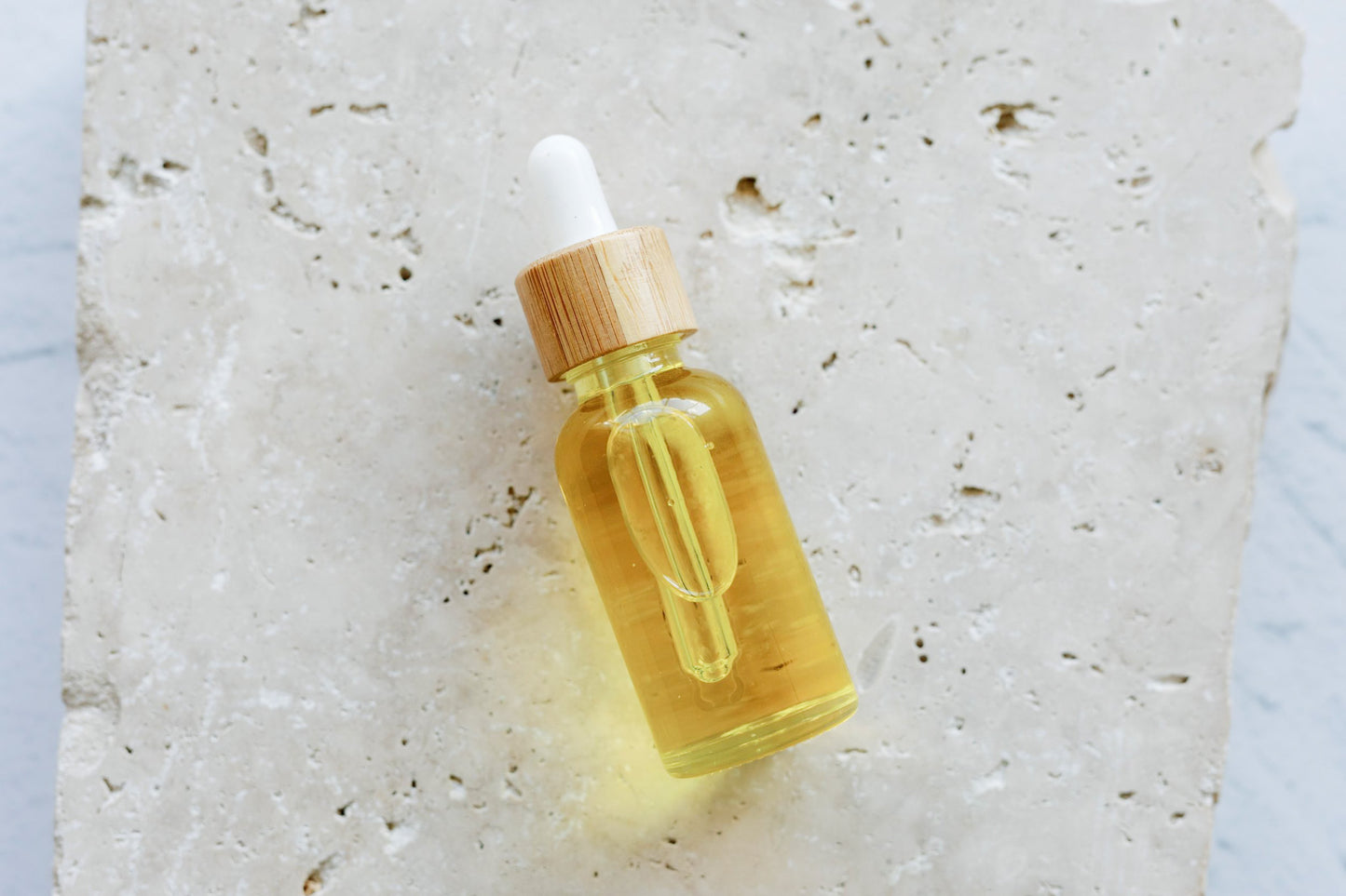 Antioxidant Hydrating Face Oil - Unlabeled