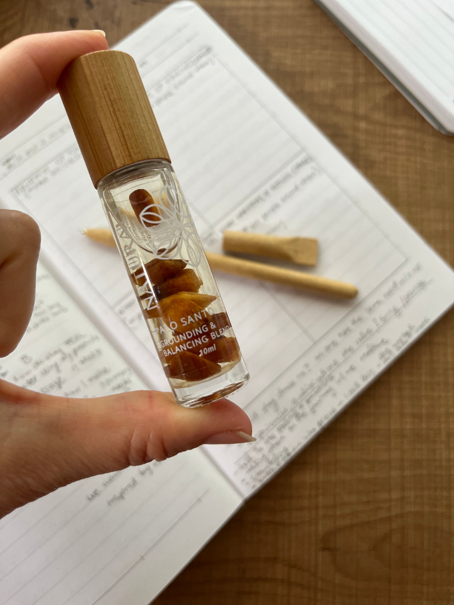 PALO SANTO Grounding Essential oil roller